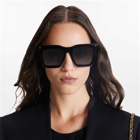 louis vuitton lunette femme 2021|La Grande Bellezza Sunglasses S00 .